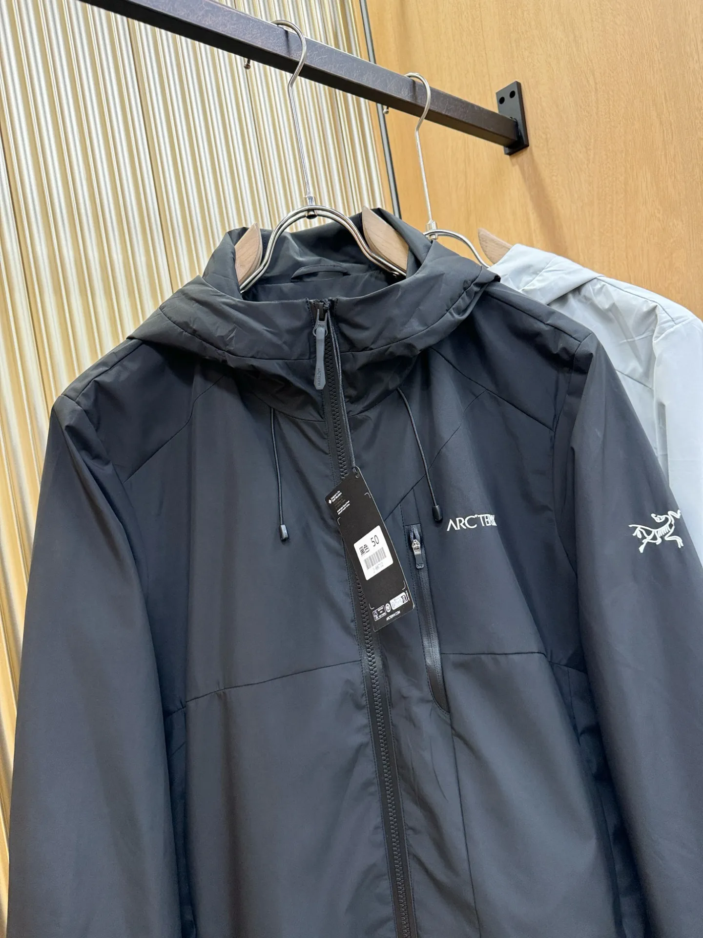 Same Style， ， 2026 New Arrival ，Original Premium Breathable ， ， ， Quality。 ， Sizes：M～3XL，